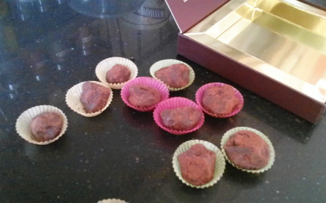 Truffes de Noël extra fondantes au croustillant de quinoa (sans gluten)