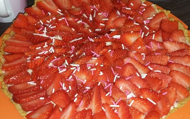 Tarte aux fraises traditionnelle à la crème pâtissière