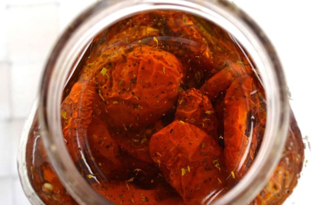 Tomates cerises confites