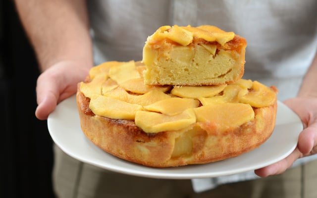 Gâteau renversé aux pommes et caramel