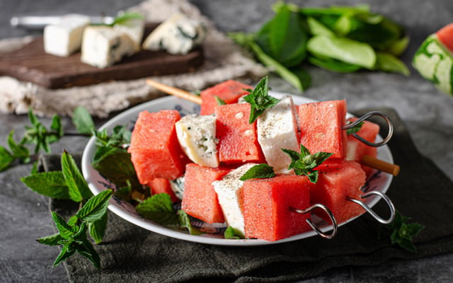 Brochettes pastèque feta