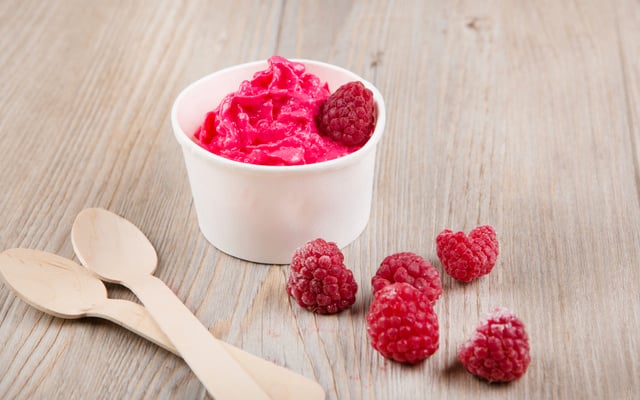 Yaourt glacé à la framboise