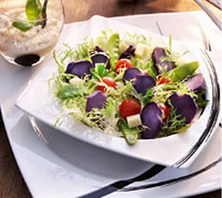 Salade de Vitelottes et sa sauce au raifort