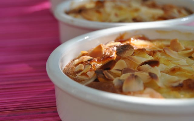 Clafoutis aux poires et amandes