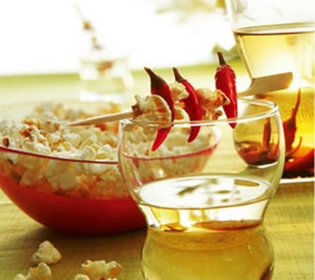 Pop corn aux épices et vodka au poivre et au piment