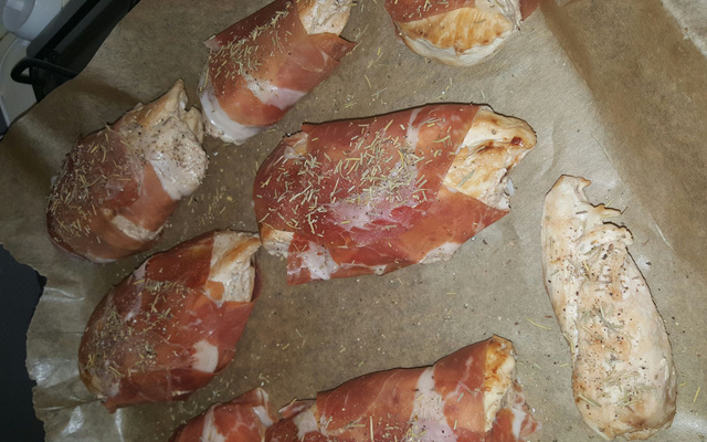 Poulet roulé au jambon Cru