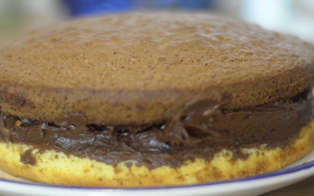 Génoise au chocolat classique