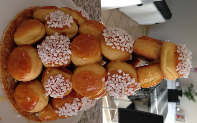 Pièce montée de choux