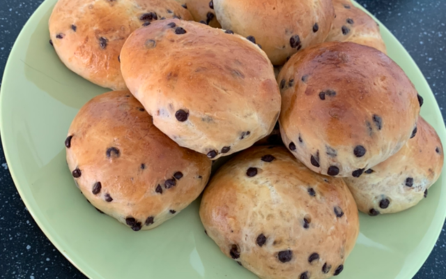 Petits pains au lait aux pépites de chocolat