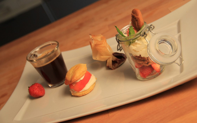 café gourmand entre amis