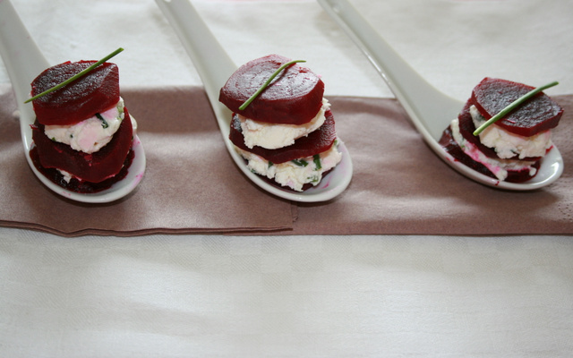 Mille feuille de betterave à la ricotta