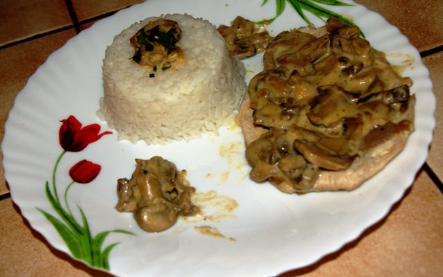 Esalopes de dinde à la crème à ma facon