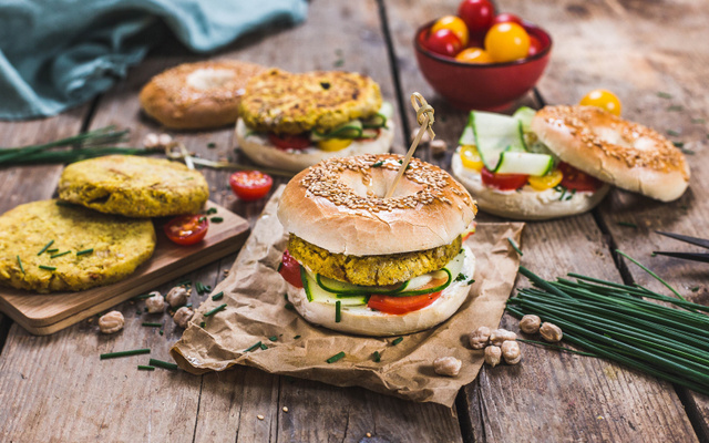Bagels veggie au steak de pois chiches