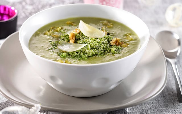 Régal de légumes verts, Semoule de brocoli au parmesan et noix