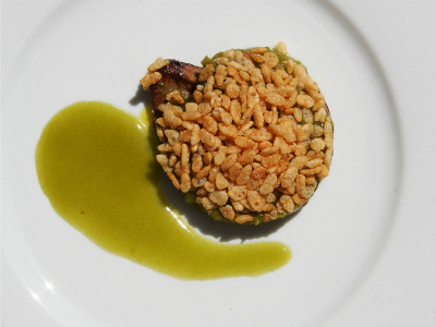 Crumble de foie gras et reine claude