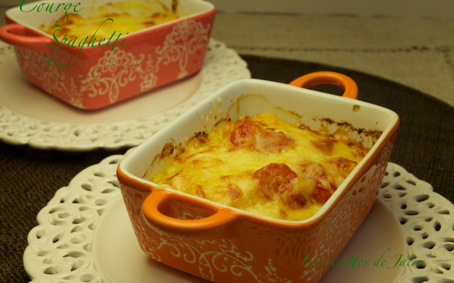 Gratin de courge spaghetti et tomates cerise