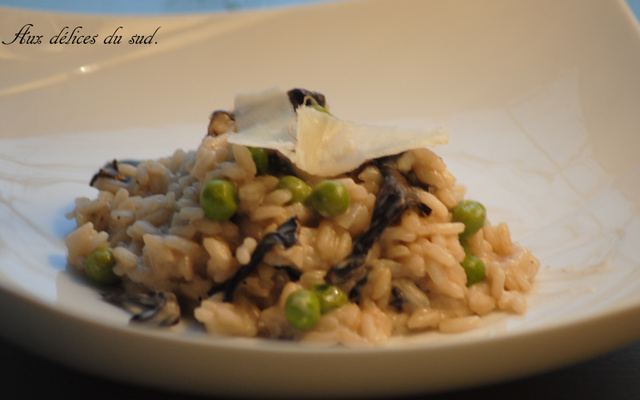 Risotto aux trompettes de la mort et petits pois