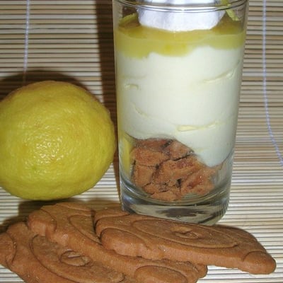 Verrine de crème de citron et spéculoos