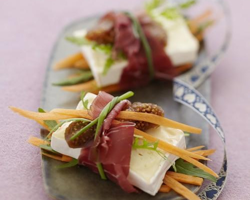 Bouchées gourmandes de Caprice des Dieux au bresaola