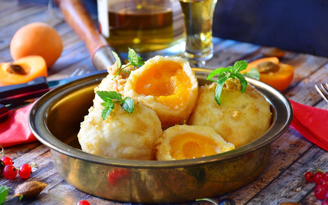 Glace à l'abricot sans sorbetière