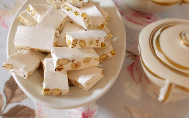 Nougat blanc (tendre ou dur)