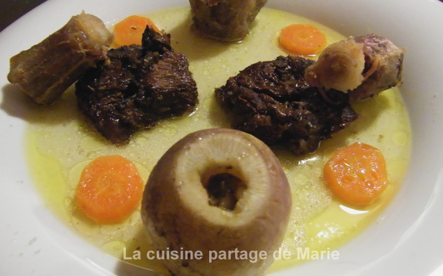 Trio de bœuf en soupe d'hiver