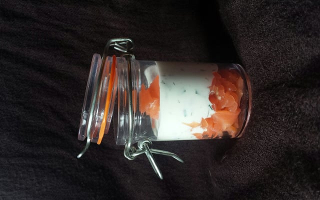 Verrine de saumon fumé et St Môret