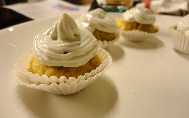 Cupcake noix du périgord et roquefort!