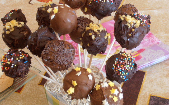 Cake pop façon cophra pak