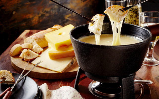 La meilleure recette de fondue savoyarde
