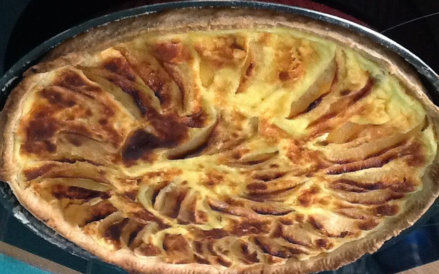 Tarte aux pommes normande