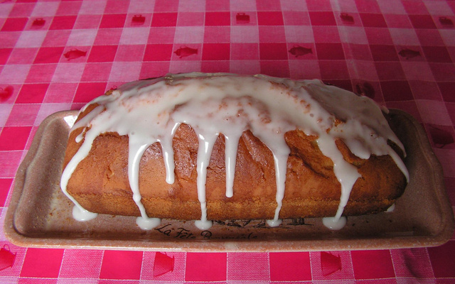 Cake au citron raffiné et son glaçage citron
