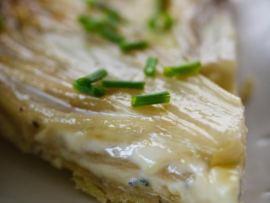 Tatin d'endives au Bresse Bleu