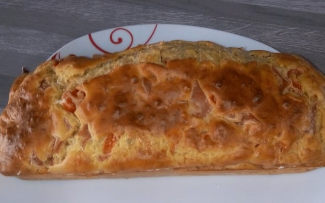 Cake jambon gruyère tomate