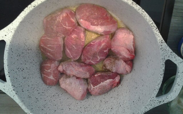 Joue de porc à la bière braisée