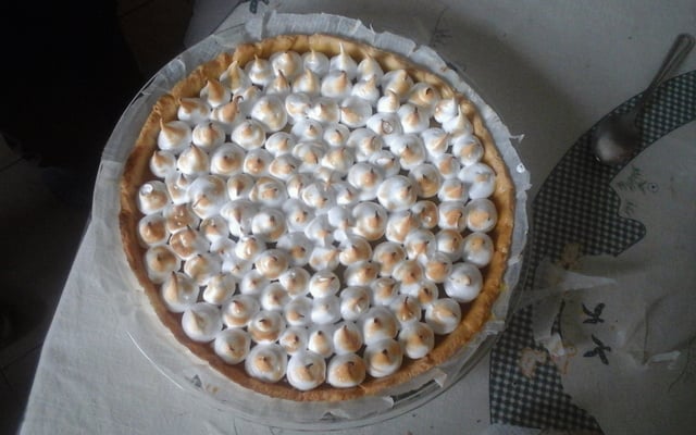 Tarte au citron meringuée à partager