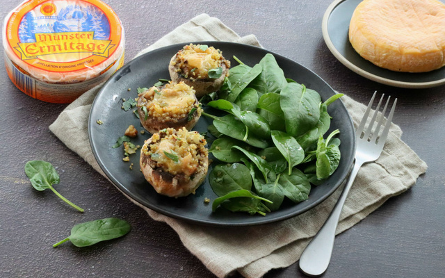 Champignons farcis au quinoa et au munster Ermitage