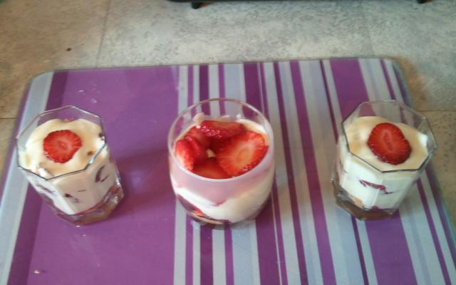 Le tiramisu version estivale avec des fraises