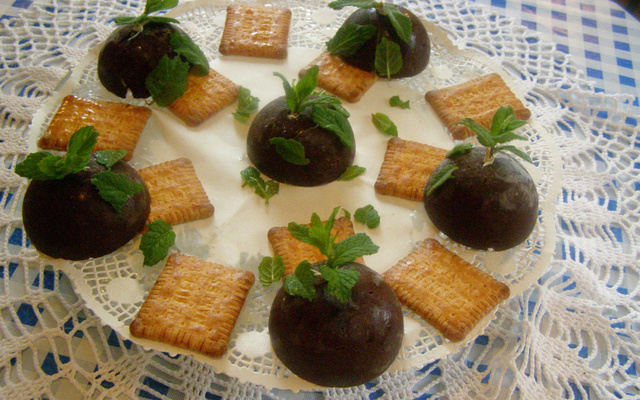 Dômes au chocolat et sorbet au citron