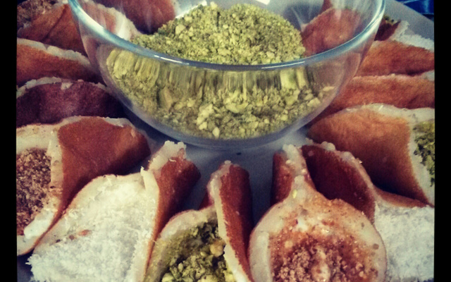 Pâtisserie libanaise "Atayef"