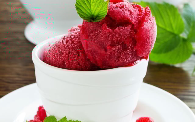 Sorbet aux framboises fraîches