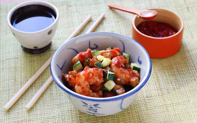 Crevettes sautées épicées à la purée de piment