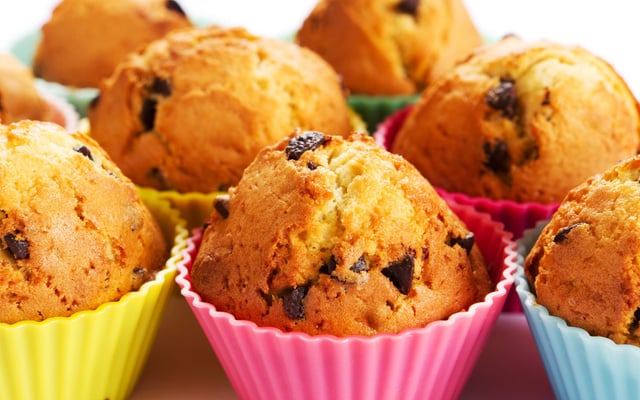 Muffins aux pépites de chocolat moelleux comme à la maison