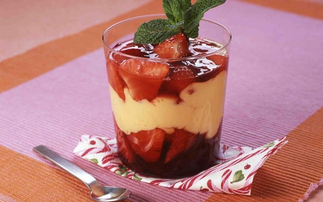Verrine fruits rouges et crème brûlée