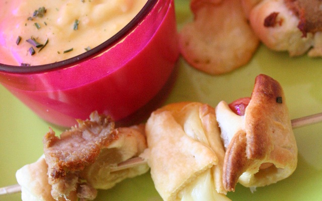 Soupe épicée et ses mini brochettes gourmandes