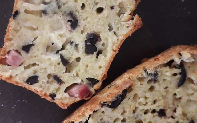 Cake jambon & olives