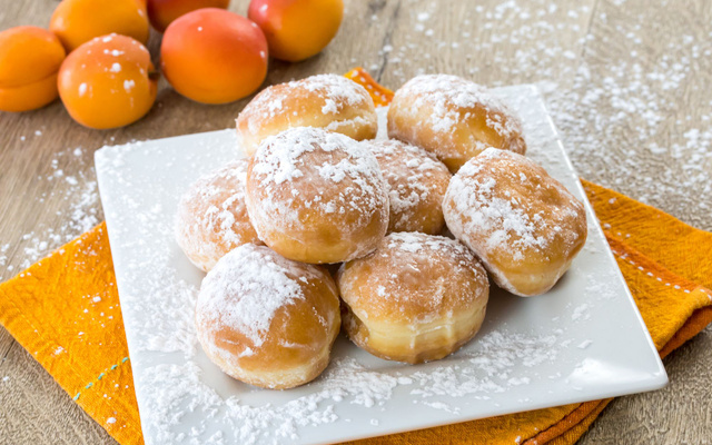 Beignets d'abricots