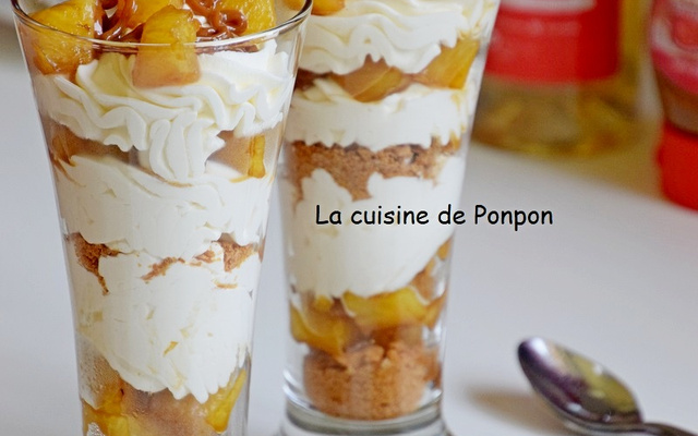 Verrine d'ananas flambé et crème mascarpone