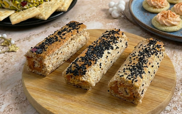 Mini bûches roulées au saumon fumé