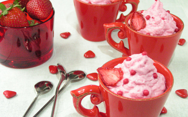 Mousse de fraises et sa chips croquante